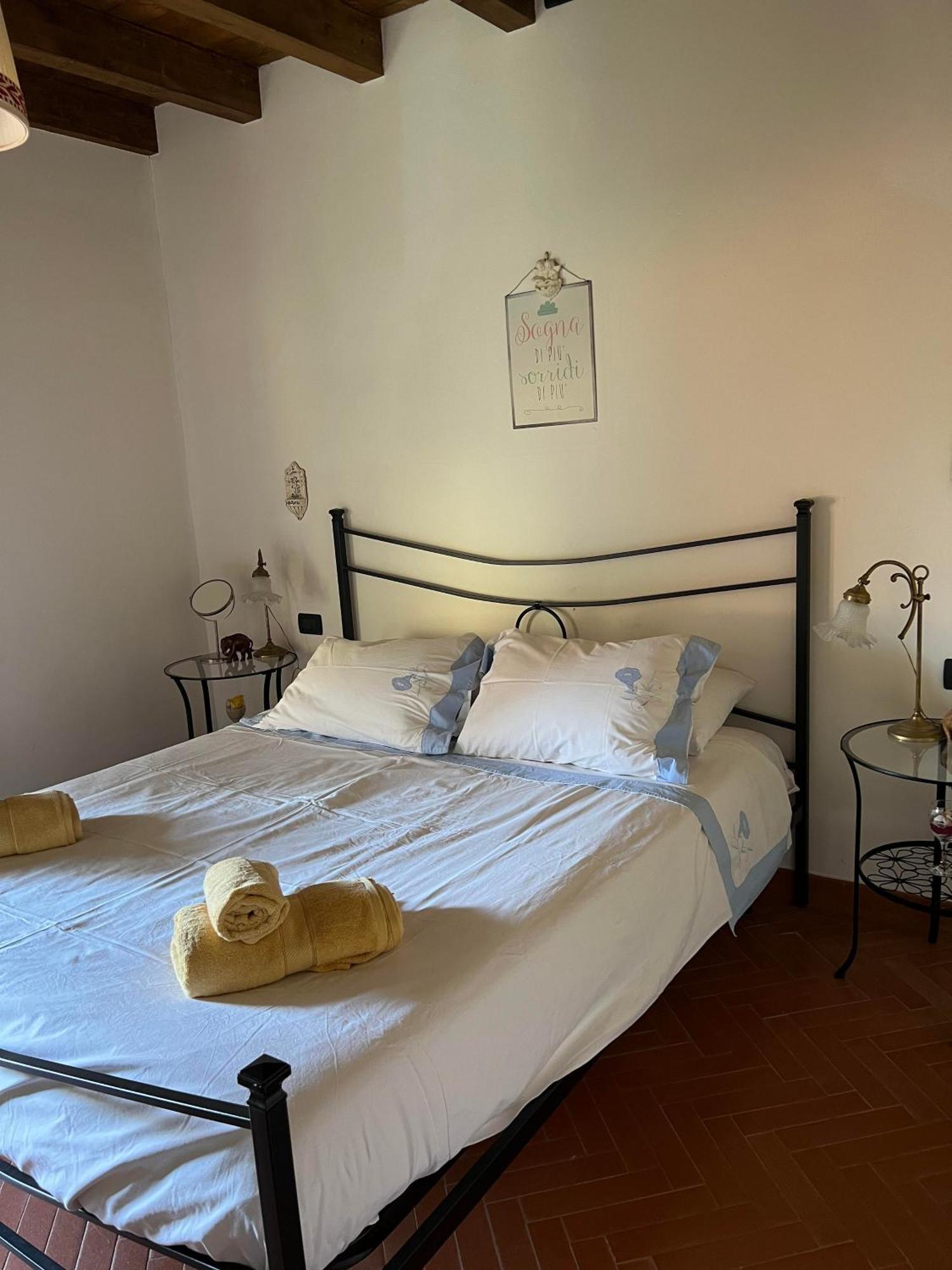 Casa Boru - A Beautiful Fully Restored Spacious House With Fantastic Views Calice al Cornoviglio Buitenkant foto